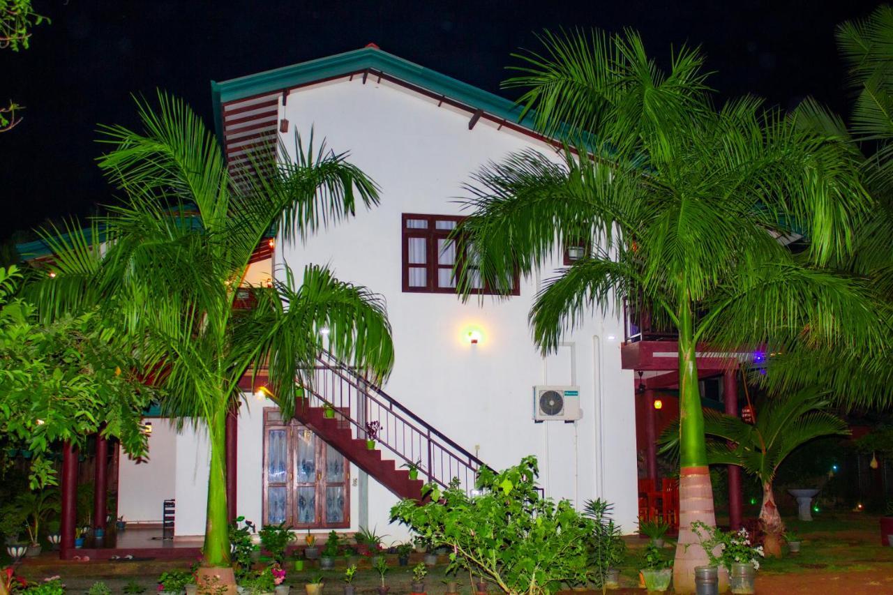Lavender Home Yala Safari Tissamaharama Exterior photo