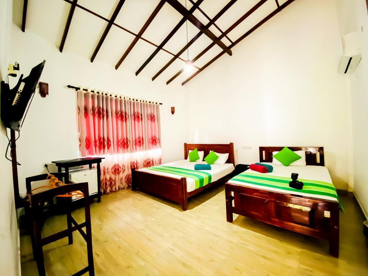 Lavender Home Yala Safari Tissamaharama Exterior photo