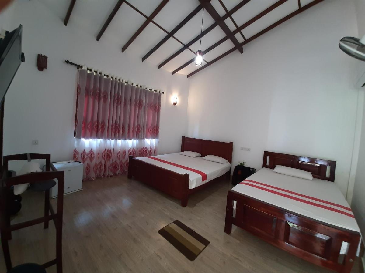 Lavender Home Yala Safari Tissamaharama Exterior photo
